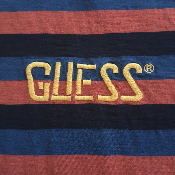 Men’s Guess Tee - Picture 3 of 3